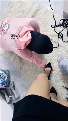 【爱秀套图】【沐沐大大】双S-舔脏鞋鞭打【双视角版】JS241105-2