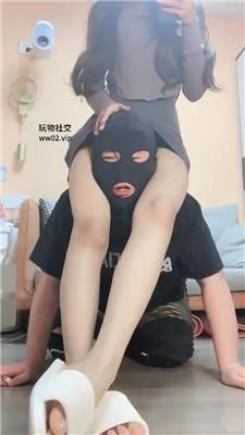 鹿可沉浸式舔白袜裸足/清理脏拖鞋/坐脸窒息/脚插嘴 bf46605