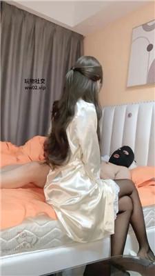 【爱秀套图】【鹿可】坐脸窒息/黑丝美腿诱惑虐bf46599