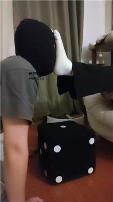 小猫白袜脚气味辱/脚插嘴 JS241104-29