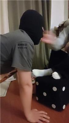 小猫白袜脚气味辱/脚插嘴 JS241104-29