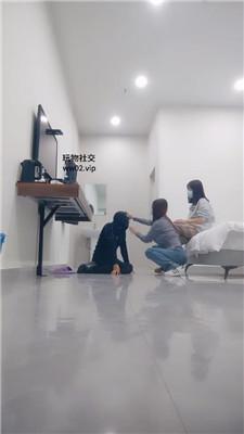 女生也能很暴力双S-袜子塞嘴重度踢踹暴揍下JS241104-20