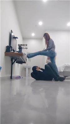 女生也能很暴力双S-袜子塞嘴重度踢踹暴揍下JS241104-20