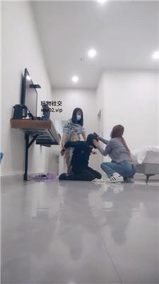 女生也能很暴力双S-袜子塞嘴重度踢踹暴揍下JS241104-20