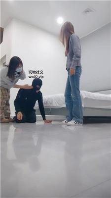 女生也能很暴力双S-袜子塞嘴重度踢踹暴揍上 JS241104-19