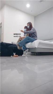 女生也能很暴力双S-袜子塞嘴重度踢踹暴揍上 JS241104-19