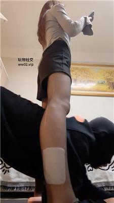 安安sama高跟黑丝全体重踩踏/近距离玉足舔 bf47125