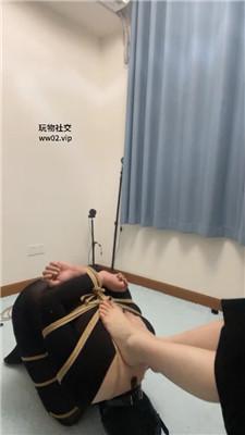 月亮吊绑五花大绑虐待 JS241117-23