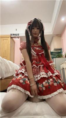 六六cos小红帽红皮鞋白丝踩虐 bf47135