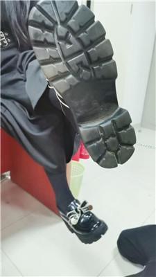 璃茉老师白领S-办公室皮鞋黑袜虐下属上 JS241118-7