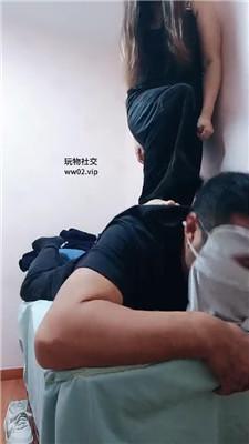 美柠猥琐按摩师揩油反被调 JS241118-10