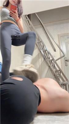 米琦妙妙屋瑜伽裤坐脸踢裆 bf47105