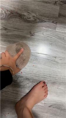 子熙大人玉足碾压踩踏喂食 bf47099