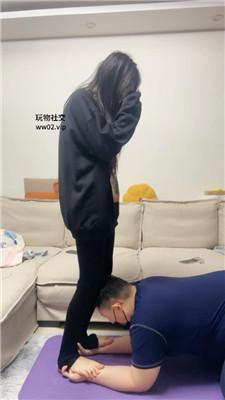 埋汰运动后玉足蹂躏踩家奴 JS241117-7