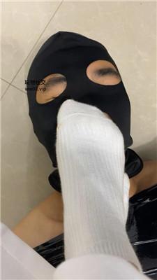 艾黎掐脖窒息/小白鞋棉袜踩虐/脚插嘴 bf47107