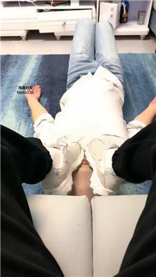 婉婷殿下清理脏鞋/全体重踩踏/sp/伺候沐足 JS241115-35