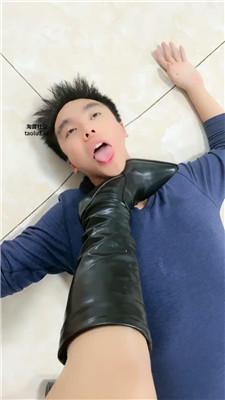 乔妹儿高跟长靴踩/喂口水/跪舔脏鞋/物化烟灰缸 bf47033