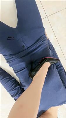 乔妹高跟碾压踩/玉足深喉 JS241115-38