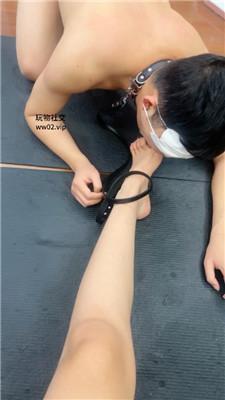 希雅坐脸窒息/黑丝蹂躏踩虐/吮吸脚趾 bf47052