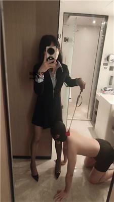 米小糖镜前鞭打羞辱/黑丝高跟踩虐/袜子塞嘴 bf47055