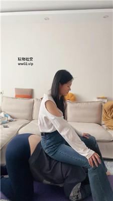 埋汰牛仔裤S玉足踩虐教练奴 bf47056