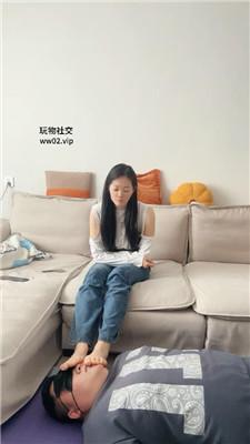 埋汰牛仔裤S玉足踩虐教练奴 bf47056