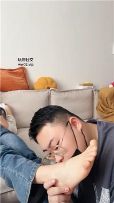 埋汰牛仔裤S玉足踩虐教练奴 bf47056