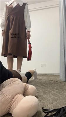 姗姗白袜踩踏/鞭打sp JS241116-3