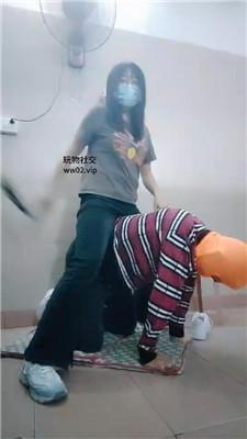 奇了怪了转胯狗爬/鞭打/白袜脚踩虐 bf47066