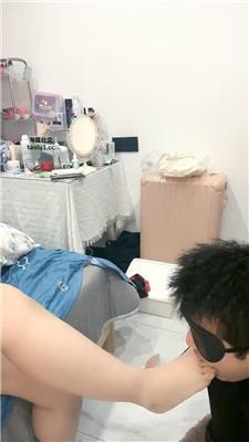 软软sama喝圣水/品尝原味裸足 JS241116-6