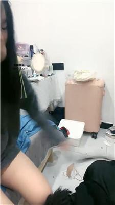 软软sama喝圣水/品尝原味裸足 JS241116-6