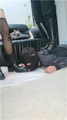 京味芭比双S-开发素人-靴子黑丝踩废我双视角版 JS241115-18