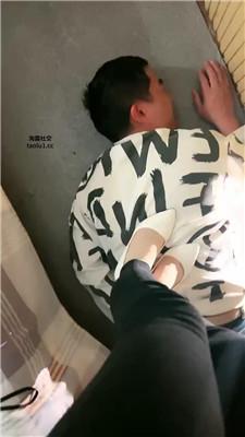 刘二狗开发素人技师高跟玩sm JS241115-21