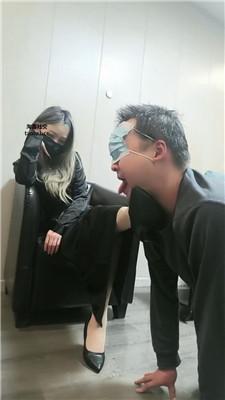 诗琪棋牌室高跟踩废物奴 bf47022