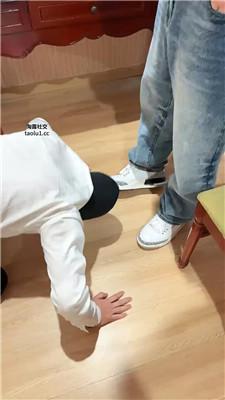 cici绿帽-强迫混合圣水/轮流舔脏鞋-黑棉袜气味辱 JS241115-34