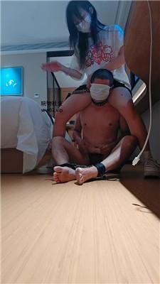 yukis坐脸窒息/强制闻鞋闻袜/骑马/吃内裤 bf46086