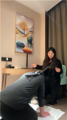 【爱秀套图】【子熙大人】鞭打/闻舔毛拖鞋白袜/捆绑滴蜡/烟烫/圣水呕吐物JS241121-7