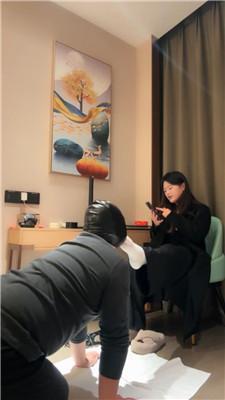 子熙大人鞭打/闻舔毛拖鞋白袜/捆绑滴蜡/烟烫/圣水呕吐物 JS241121-7