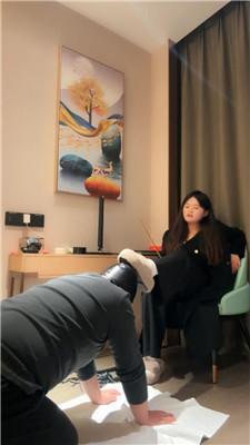 子熙大人鞭打/闻舔毛拖鞋白袜/捆绑滴蜡/烟烫/圣水呕吐物 JS241121-7