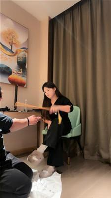 子熙大人鞭打/闻舔毛拖鞋白袜/捆绑滴蜡/烟烫/圣水呕吐物 JS241121-7