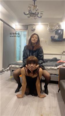 苏苏羞辱喂食cd奴 bf47260