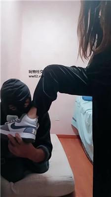 美柠骑马骑脖/强制闻脏鞋臭脚丫 bf47244