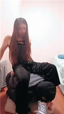 美柠骑马骑脖/强制闻脏鞋臭脚丫 bf47244