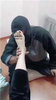 美柠骑马骑脖/强制闻脏鞋臭脚丫 bf47244
