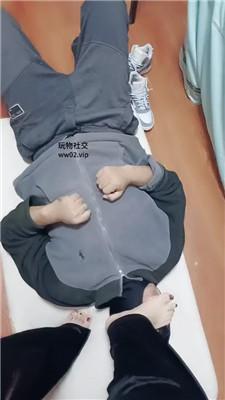 美柠骑马骑脖/强制闻脏鞋臭脚丫 bf47244