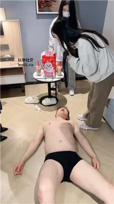 黑桃KK3S-转胯狗爬犬化/运动鞋高跟踩踏 bf47209