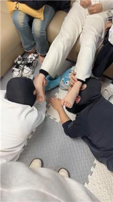 精神小妹推荐-5S-双M脏鞋轮流舔脏鞋白袜 bf47230