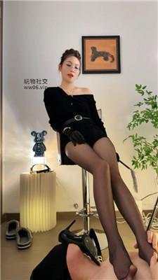 乔一驯化黑丝恋足 bf47240