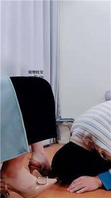 【爱秀套图】【拽拽】高跟裸足蹂躏踩JS241120-27