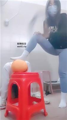 奇了怪了鞭打/原味白袜踩虐 JS241120-7